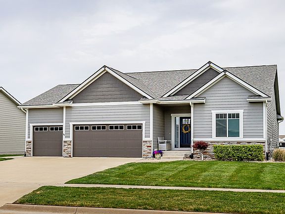 2nd image of 2512 NW 40th St