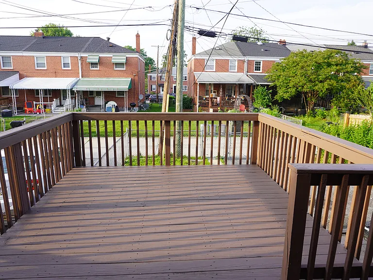 1710 Weston Ave — Photo 35