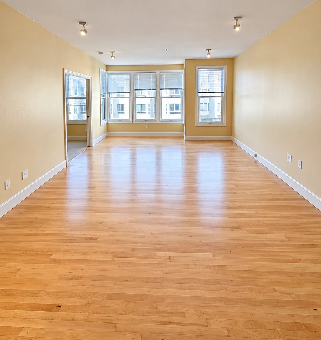 2 bed, $7,500 — Photo 1