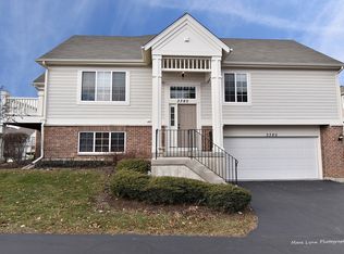 3380 Cameron Dr #0, Elgin, IL 60124