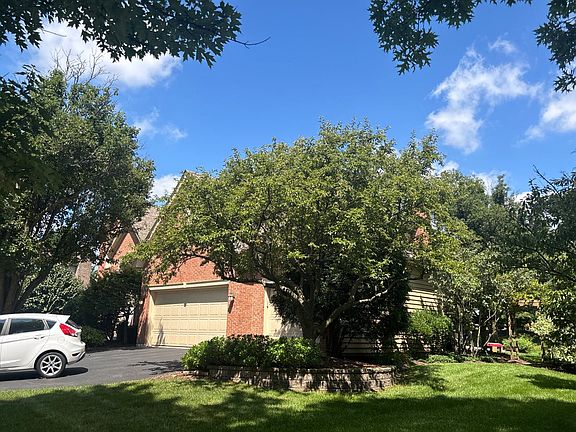 2nd image of 1731 Princess Cir