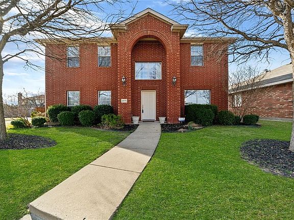 3rd image of 4016 Chelsea Dr