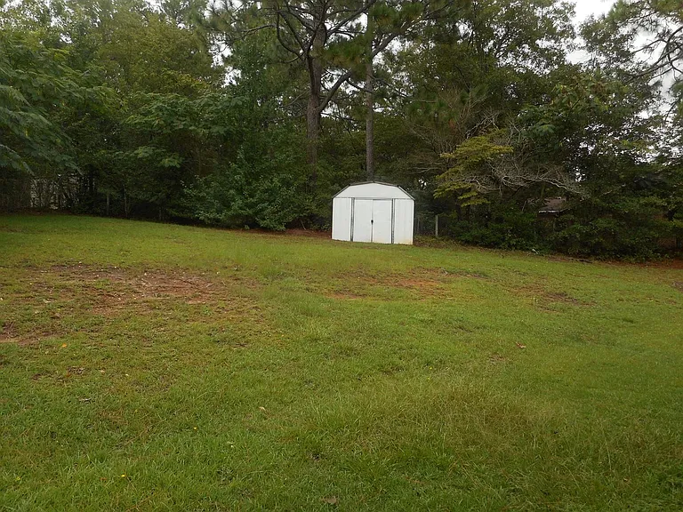 3726 Crest Dr — Photo 35