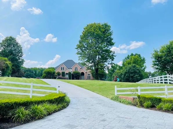 2481 Brents Walk Cv, Eads, TN 38028