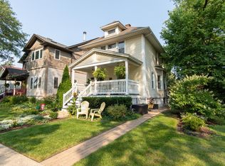 4135 Dubois Ave, Brookfield, IL 60513
