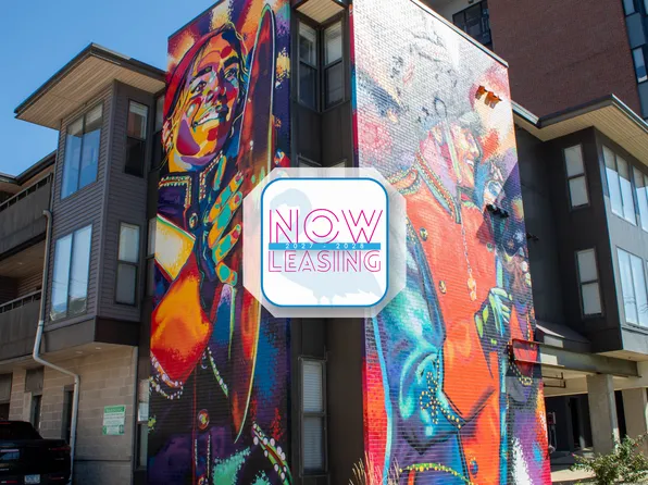 806 S Third, 806 S 3rd St #Cfe4914a0, Champaign, IL 61820