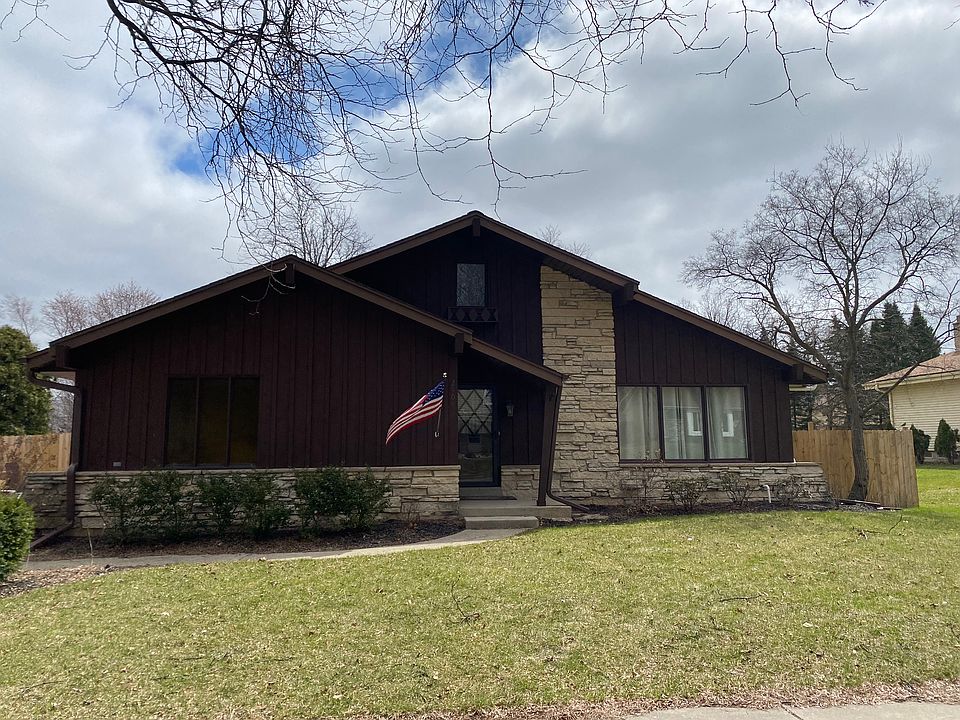 1st image of 2909 Sussex Ln