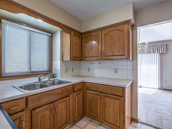 187WoodburyCr_004_web