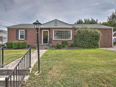 418 W C St, Elizabethton, TN, 37643