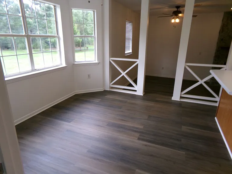 14299 Peterson Ln — Photo 9