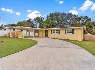 6842 Fern Cir, Leesburg, FL 34748