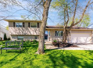 2691 Montcalm Rd, Columbus, OH 43221