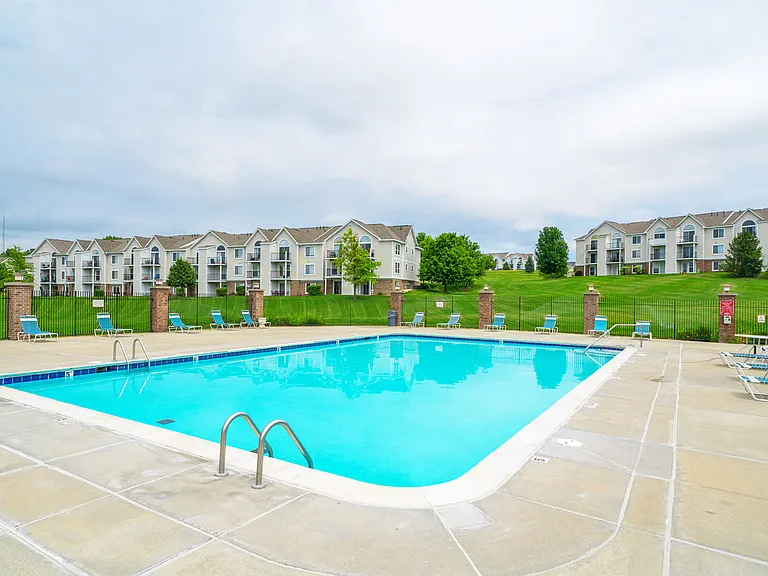 West Hampton Park Apartment Homes — Photo 43