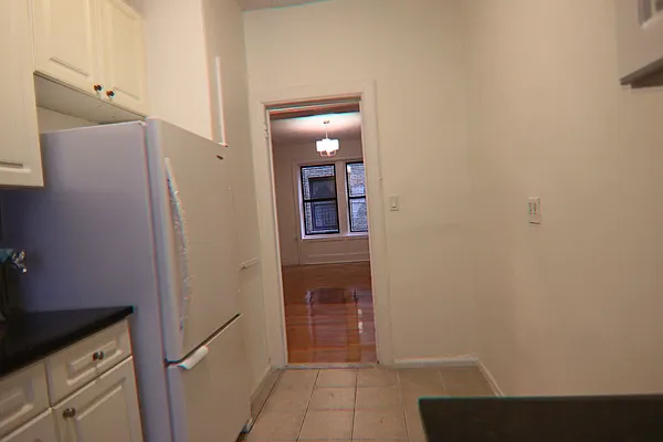 Rented by PMG Real Estate  | media 16