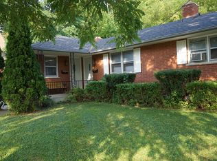 501 N Jackson St, Waukegan, IL 60085