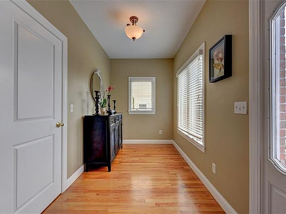 3rd image of 131 Fruit Hill Ave Unit 13