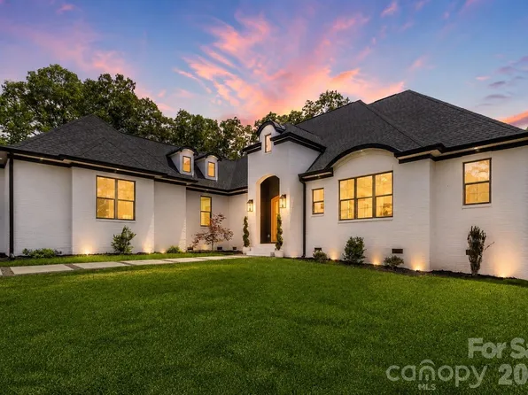 436 Riddle Mill Rd, Clover, SC 29710