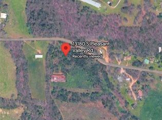 13180 S Pleasant Valley Rd, Gentry, AR 72734