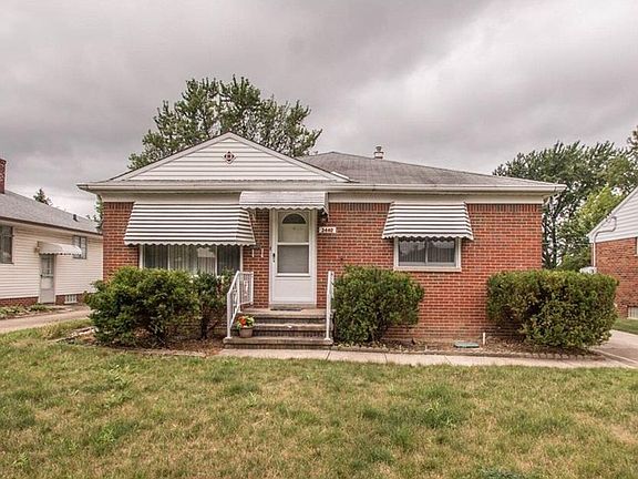 2nd image of 3440 Glenbar Dr