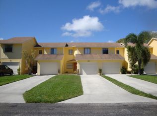 1521 Woodbridge Lakes Cir, West Palm Beach, FL 33406