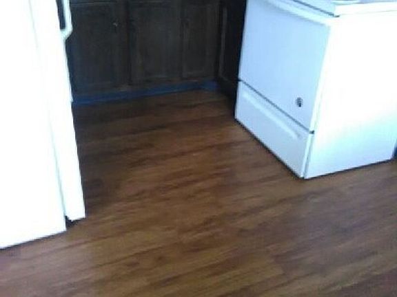 4th image of 1200 University Dr #10909406