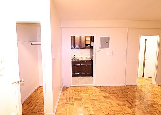 3rd image of 143-45 Sanford Ave #109S