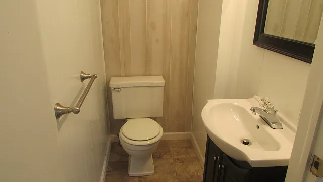 132 6th Dr SE #132 — Photo 6