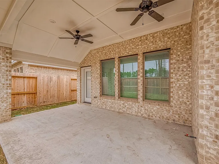 8539 International Falls Dr — Photo 34