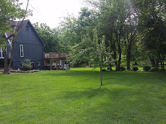 3rd image of 19681 Rosewood Dr