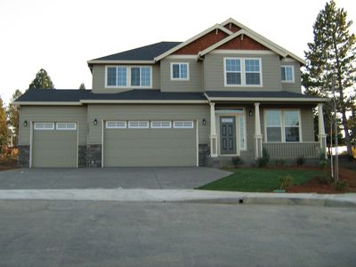 1121 N Jefferson St, Lafayette, OR, 97127
