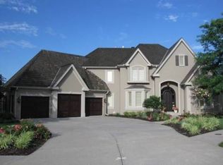 6016 N Cosby Ct, Kansas City, MO 64151