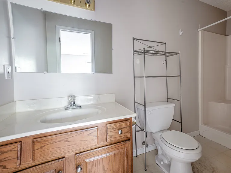115 W White Pine Dr #19 — Photo 10