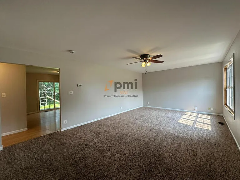 678 Dearborn Rd #D — Photo 2