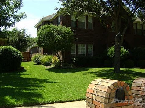 2nd image of 704 Wedgewood Dr