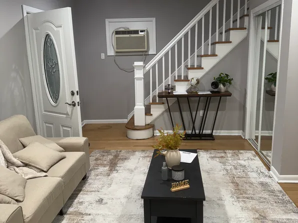 220 W Scott Ave, Rahway, NJ 07065