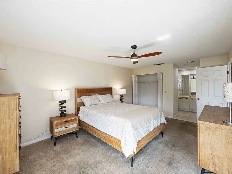 5370 Myrtle Wood #5370 — Photo 17