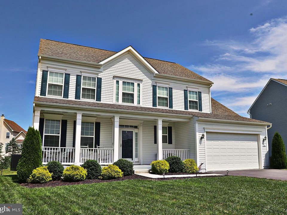 1st image of 524 W Germantown Way