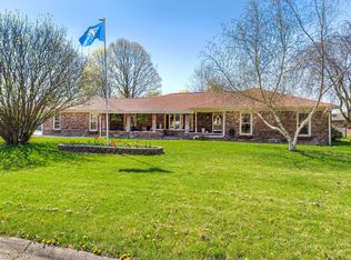 6501 Oakridge Dr, Avon, IN