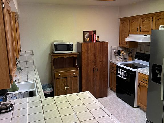 5th image of 17408 Daley Rd