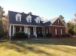 135 Geneva Rd, New Bern, NC 28562