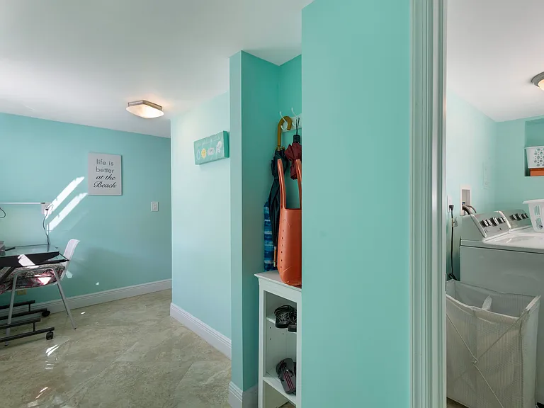 832 Green St #1 — Photo 18