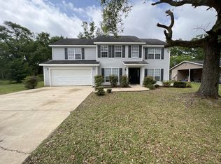 4112 Williams St, Moss Point, MS 39563