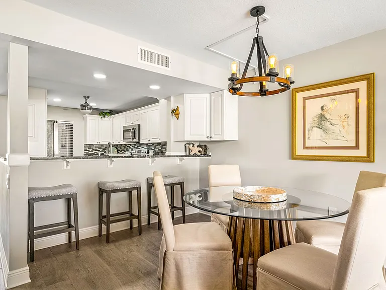 4141 Ocean Dr #208 — Photo 13