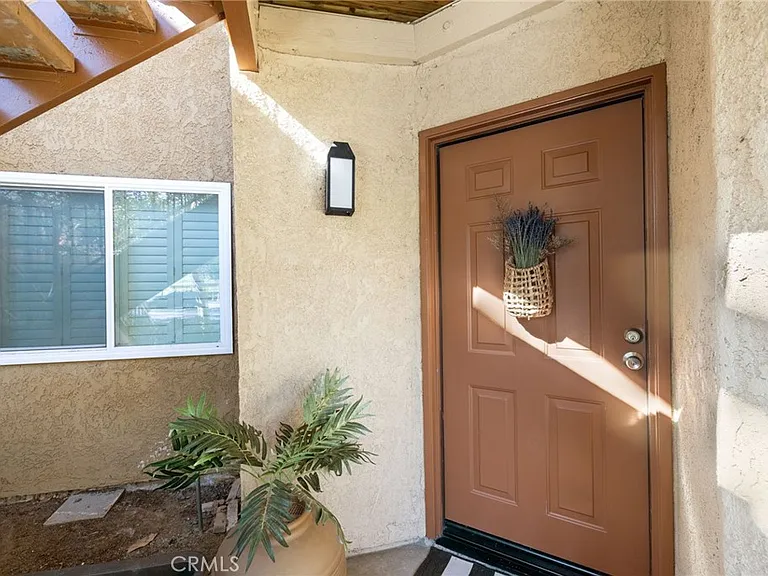 5065 Twilight Canyon Rd — Photo 2