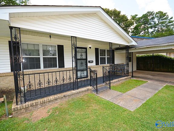 5th image of 3704 Cerro Vista St SW
