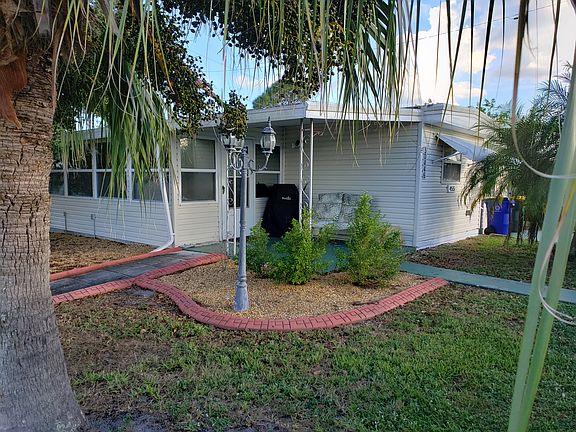 2nd image of 30446 Sunrise Blvd