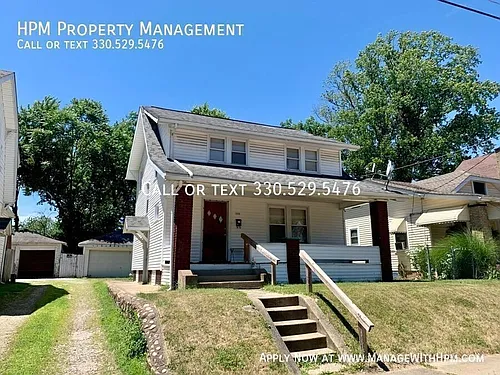1525 Miami Ct NE Photo 1