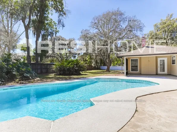 1258 Palm Dr, Saint Johns, FL 32259