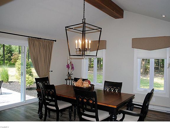 5th image of 25 Deep Creek Ln