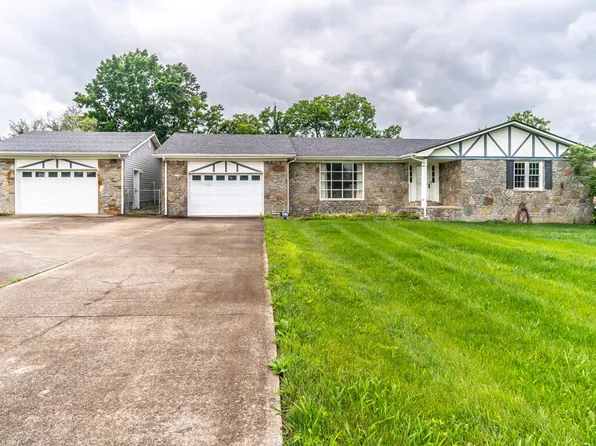 145 Country Estates Rd, Paint Lick, KY 40461